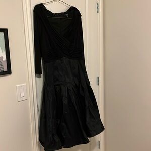 Beautiful sexy black v neck cocktail dress size 16